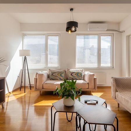 High-End Spacious Apartment Next To City Mall Skopje Exterior foto